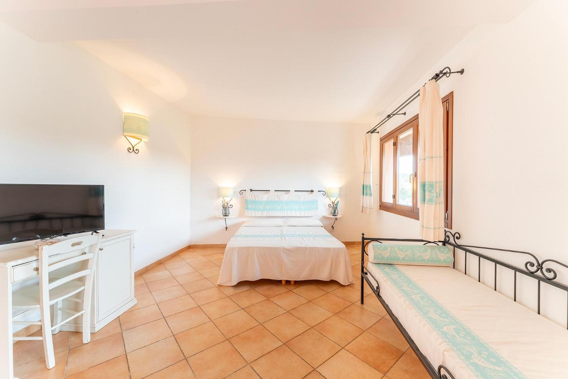 Residence Pierre & Vacances Vignola Mare Luaran gambar