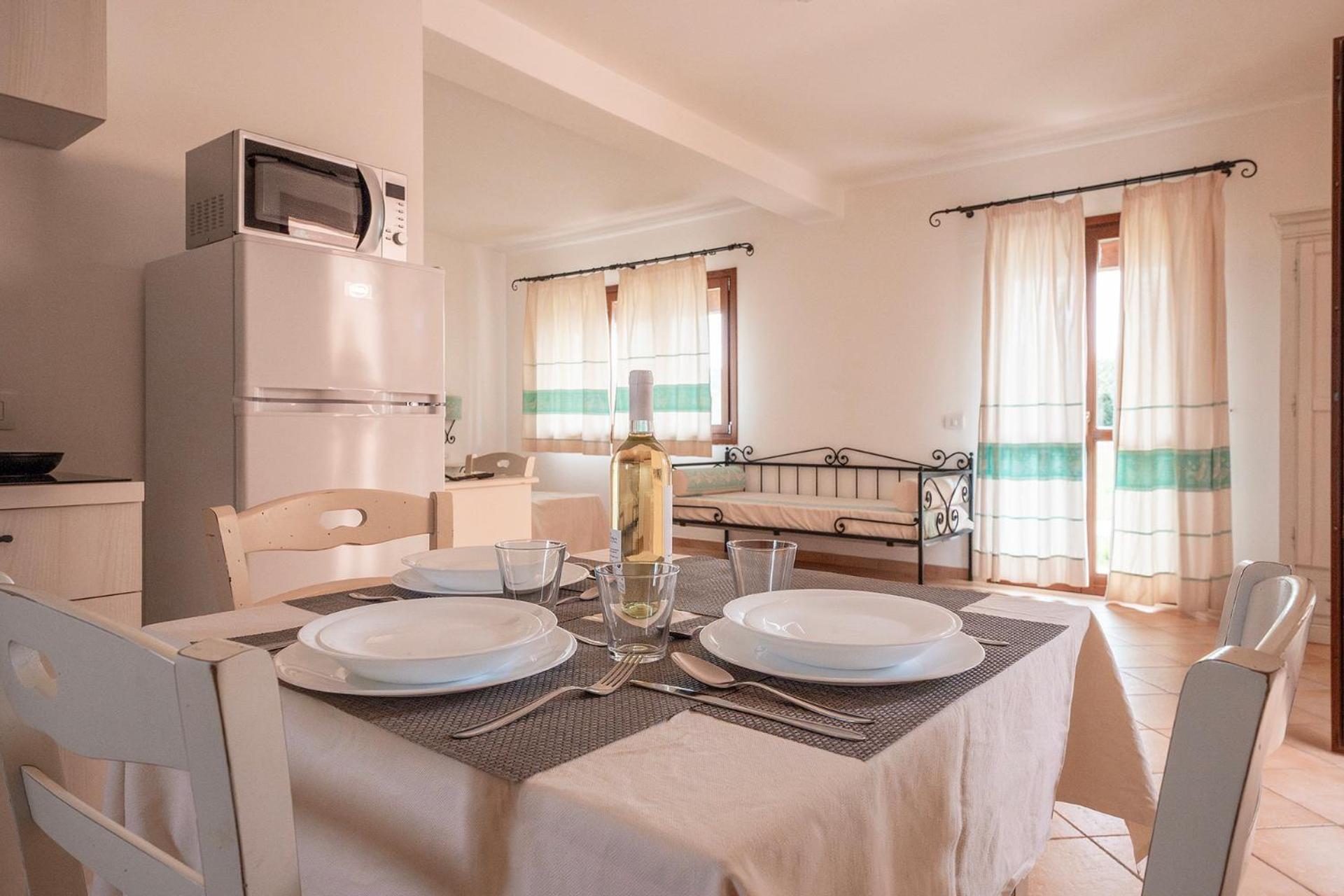 Residence Pierre & Vacances Vignola Mare Luaran gambar
